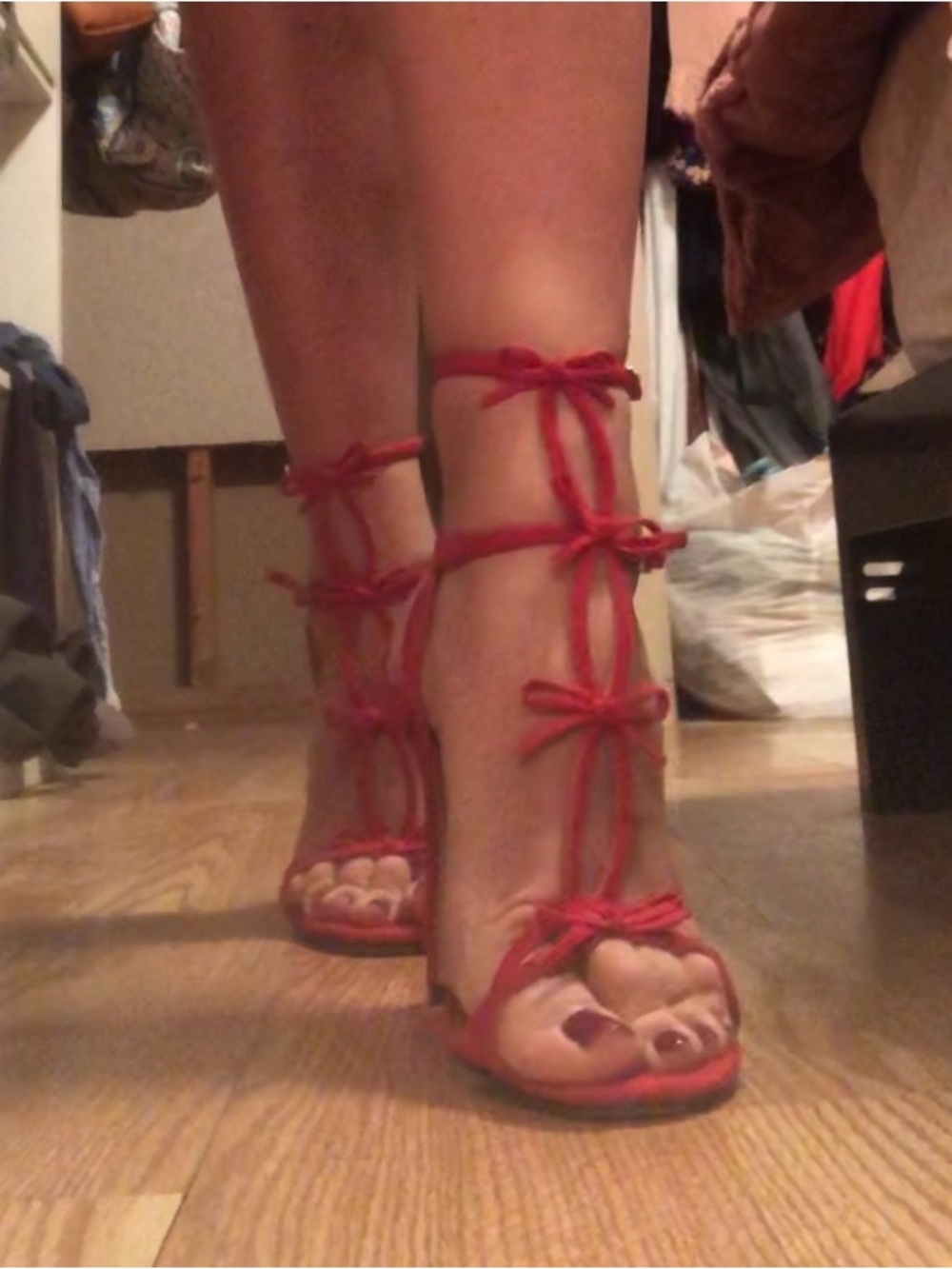 Schultz Red Bow Strappy Heeled Sandals Stilettos - Picture 2 of 6
